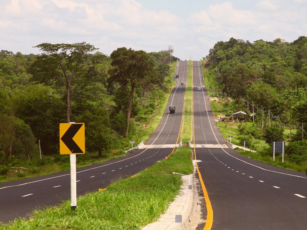 como-conducir-con-seguridad-y-eficacia-en-pendientes