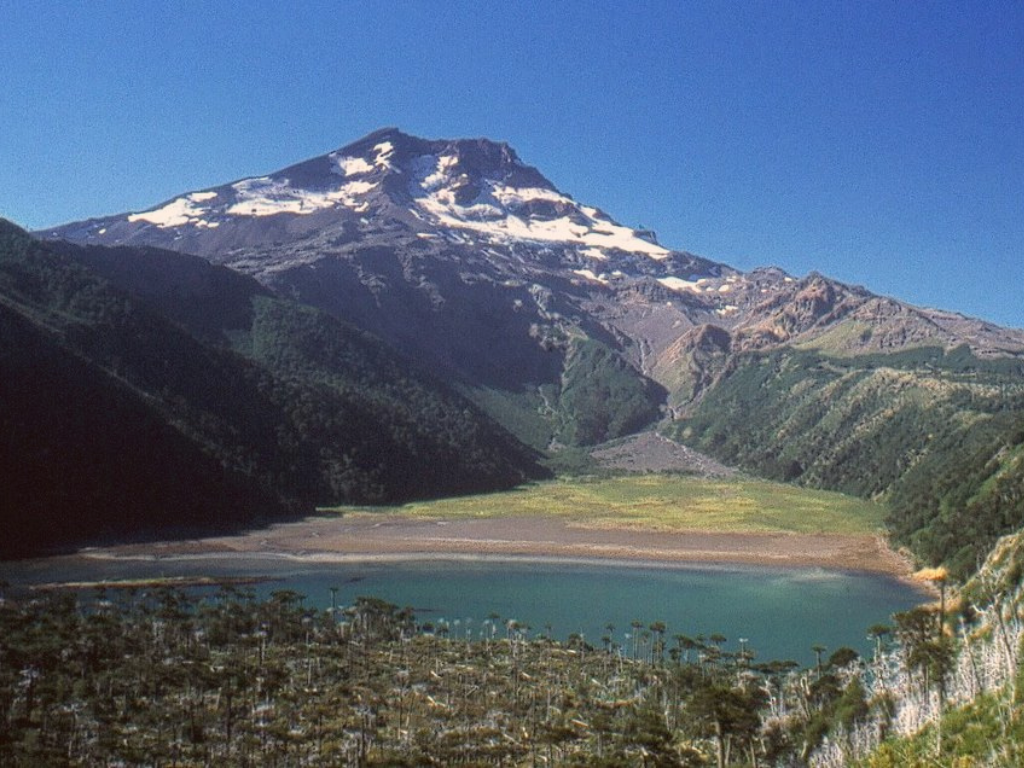 Imagen referencial de la Laguna Icalma
